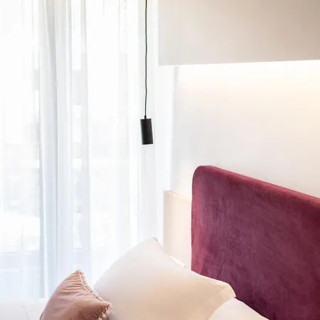 Отель Miss Marrone 4*