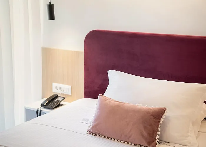 Miss Marrone Hotell 4*