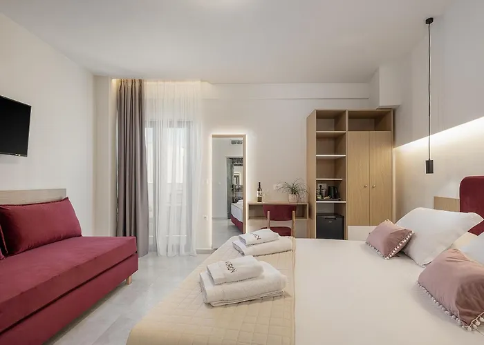 Miss Marrone Chania (Crete)