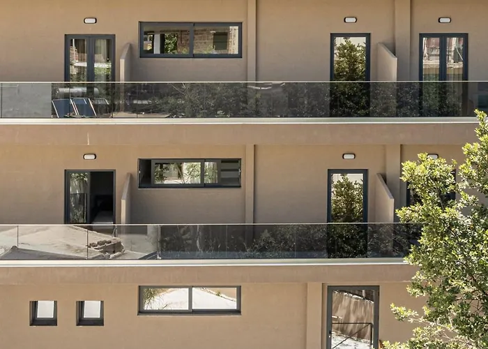 Miss Marrone Chania (Crete)