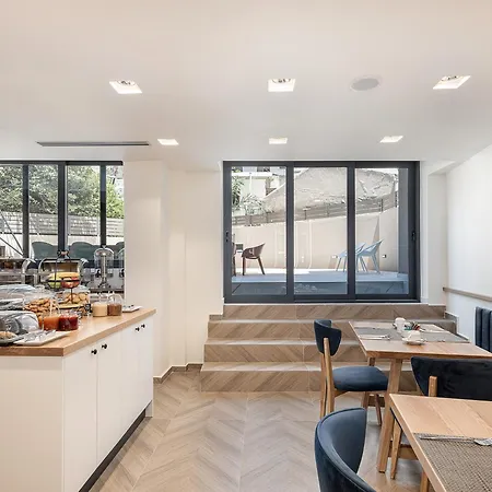 酒店 Miss Marrone 干尼亞