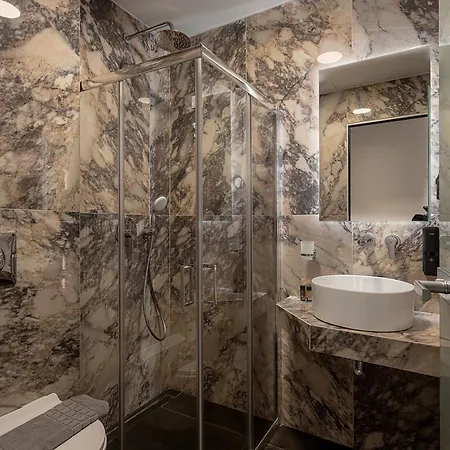 Miss Marrone 酒店 4*