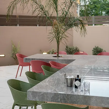 酒店 Miss Marrone 4*